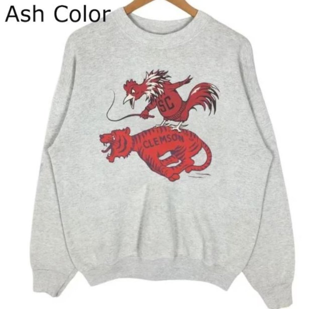 NCAA South Carolina Gamecocks University of South Carolina Sweatshirt Shirt